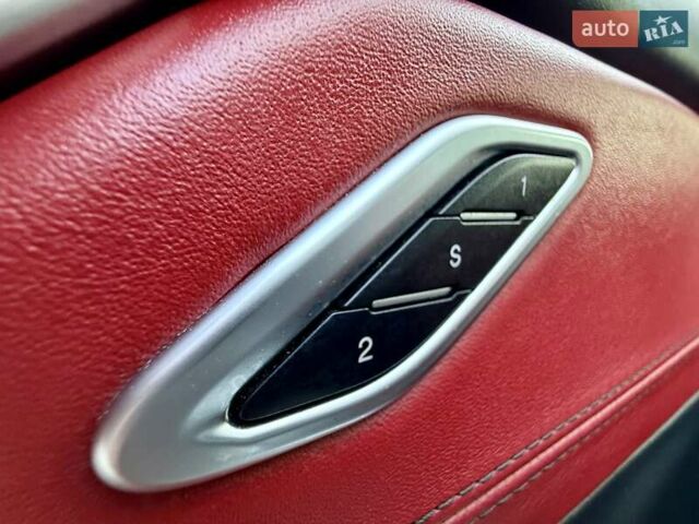 Білий Мазераті Леванте, об'ємом двигуна 2.98 л та пробігом 79 тис. км за 38800 $, фото 71 на Automoto.ua