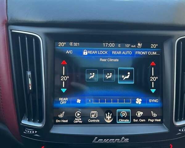 Белый Мазерати Леванте, объемом двигателя 3 л и пробегом 82 тыс. км за 40000 $, фото 76 на Automoto.ua