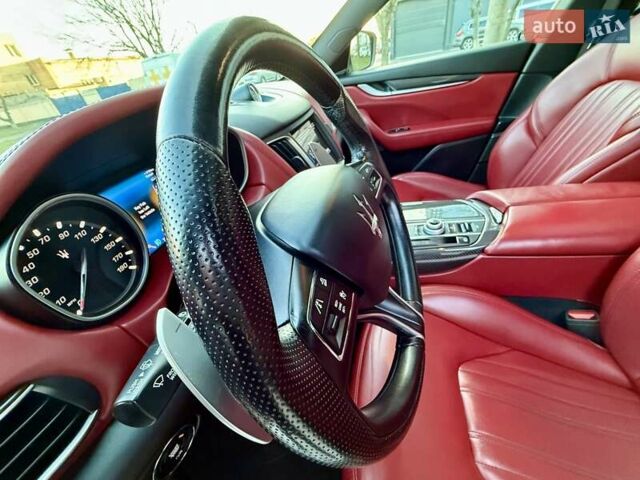 Білий Мазераті Леванте, об'ємом двигуна 2.98 л та пробігом 79 тис. км за 38800 $, фото 68 на Automoto.ua