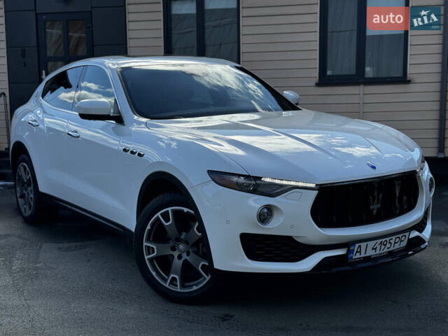 Белый Мазерати Леванте, объемом двигателя 2.98 л и пробегом 88 тыс. км за 29999 $, фото 10 на Automoto.ua