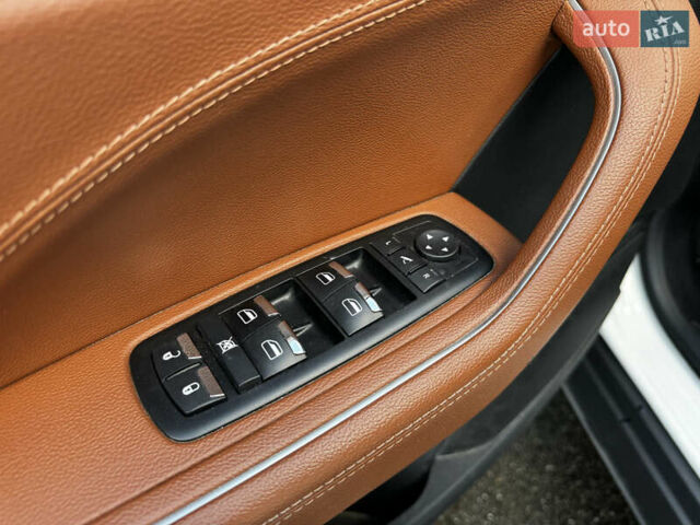 Белый Мазерати Леванте, объемом двигателя 2.98 л и пробегом 88 тыс. км за 29999 $, фото 31 на Automoto.ua