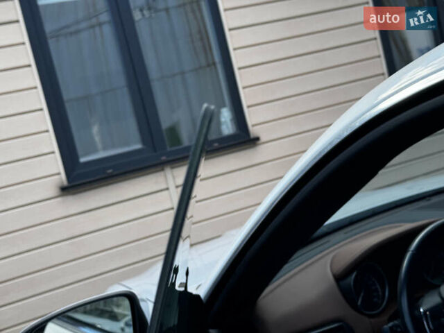 Белый Мазерати Леванте, объемом двигателя 2.98 л и пробегом 88 тыс. км за 29999 $, фото 35 на Automoto.ua