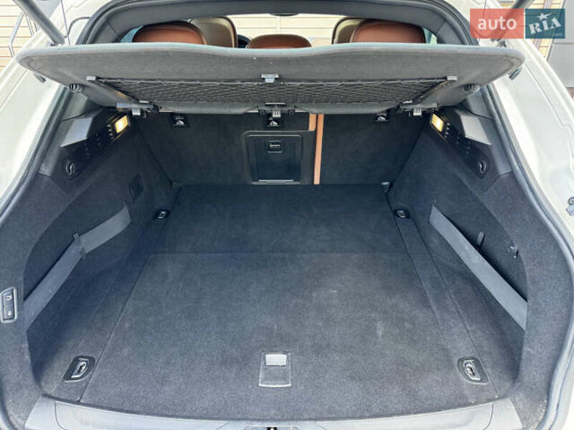 Белый Мазерати Леванте, объемом двигателя 2.98 л и пробегом 88 тыс. км за 29999 $, фото 41 на Automoto.ua