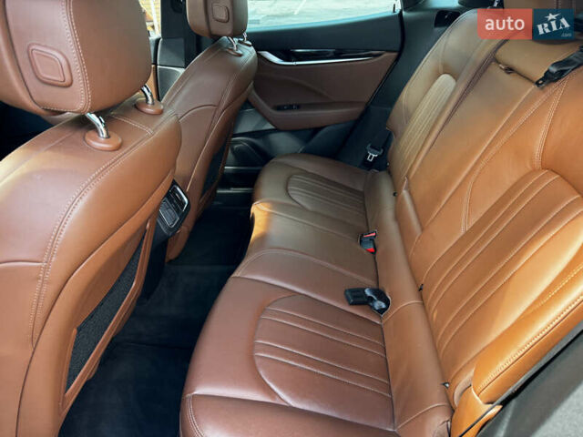 Белый Мазерати Леванте, объемом двигателя 2.98 л и пробегом 88 тыс. км за 29999 $, фото 23 на Automoto.ua