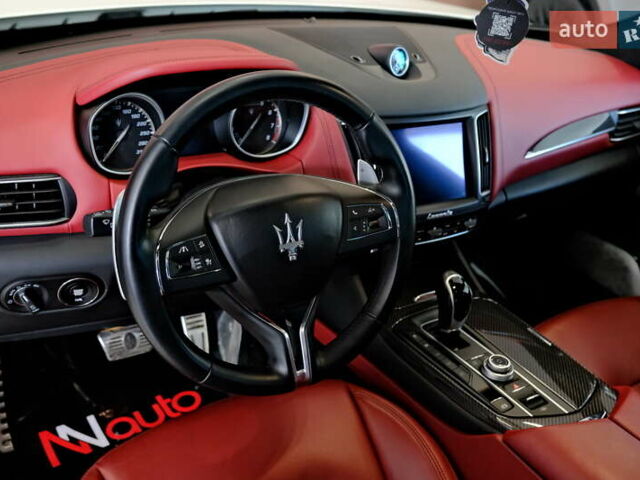 Мазерати Леванте 2019 в Одессе на Automoto.ua Белый Мазерати Леванте, объемом двигателя 3 л и пробегом 68 тыс. км за 34900 $, фото 39 на Automoto.ua