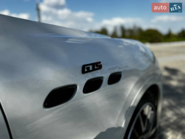 Белый Мазерати Леванте, объемом двигателя 3.8 л и пробегом 66 тыс. км за 63000 $, фото 6 на Automoto.ua