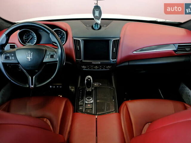 Мазерати Леванте 2019 в Одессе на Automoto.ua Белый Мазерати Леванте, объемом двигателя 3 л и пробегом 68 тыс. км за 34900 $, фото 55 на Automoto.ua