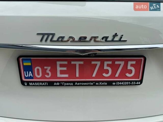 Белый Мазерати Леванте, объемом двигателя 3 л и пробегом 30 тыс. км за 43333 $, фото 42 на Automoto.ua