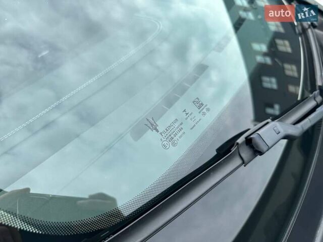 Белый Мазерати Леванте, объемом двигателя 3 л и пробегом 30 тыс. км за 43333 $, фото 34 на Automoto.ua