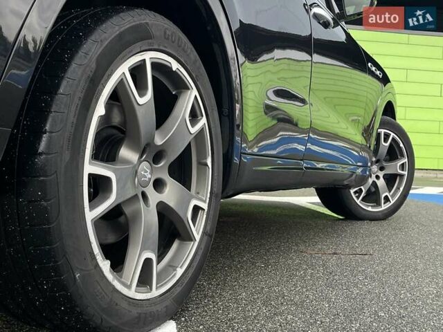 Черный Мазерати Леванте, объемом двигателя 3 л и пробегом 98 тыс. км за 32900 $, фото 18 на Automoto.ua