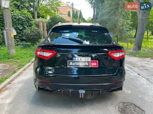 Чорний Мазераті Леванте, об'ємом двигуна 3 л та пробігом 64 тис. км за 34940 $, фото 5 на Automoto.ua