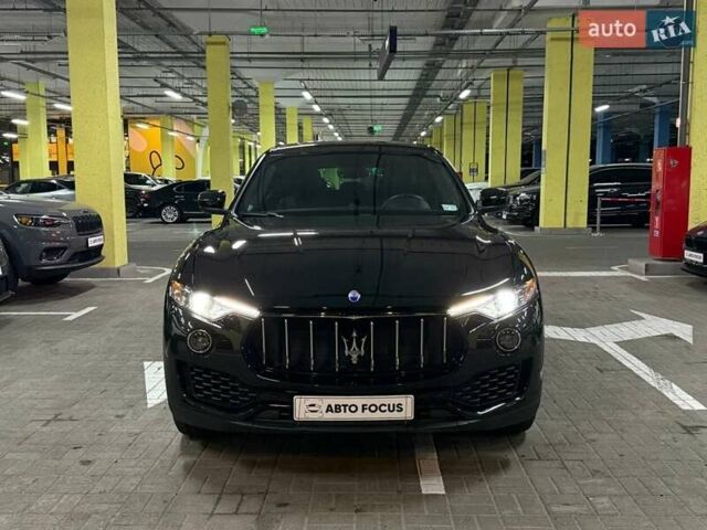 Мазераті Леванте 2017 у Києві на Automoto.ua Чорний Мазераті Леванте, об'ємом двигуна 2.98 л та пробігом 62 тис. км за 33990 $, фото 1 на Automoto.ua