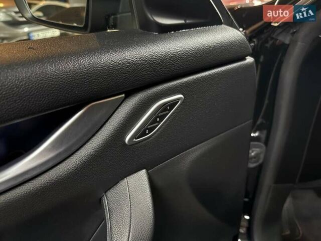 Мазераті Леванте 2017 у Києві на Automoto.ua Чорний Мазераті Леванте, об'ємом двигуна 2.98 л та пробігом 62 тис. км за 33990 $, фото 12 на Automoto.ua