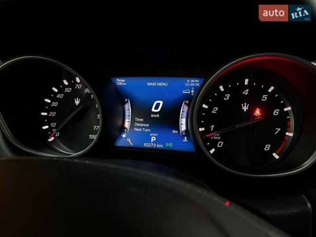 Мазераті Леванте 2017 у Києві на Automoto.ua Чорний Мазераті Леванте, об'ємом двигуна 2.98 л та пробігом 62 тис. км за 33990 $, фото 19 на Automoto.ua