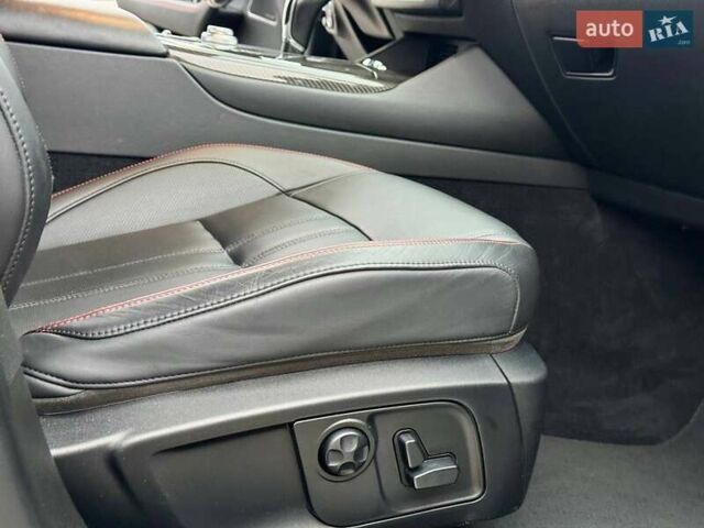 Чорний Мазераті Леванте, об'ємом двигуна 2.98 л та пробігом 110 тис. км за 39990 $, фото 30 на Automoto.ua