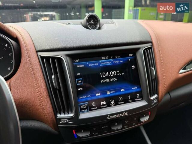 Черный Мазерати Леванте, объемом двигателя 2.98 л и пробегом 47 тыс. км за 34990 $, фото 24 на Automoto.ua