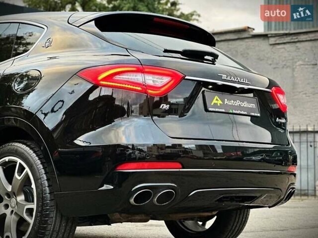 Черный Мазерати Леванте, объемом двигателя 3 л и пробегом 103 тыс. км за 36500 $, фото 21 на Automoto.ua
