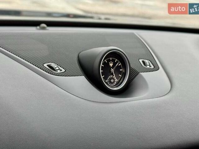 Чорний Мазераті Леванте, об'ємом двигуна 2.98 л та пробігом 110 тис. км за 39990 $, фото 42 на Automoto.ua
