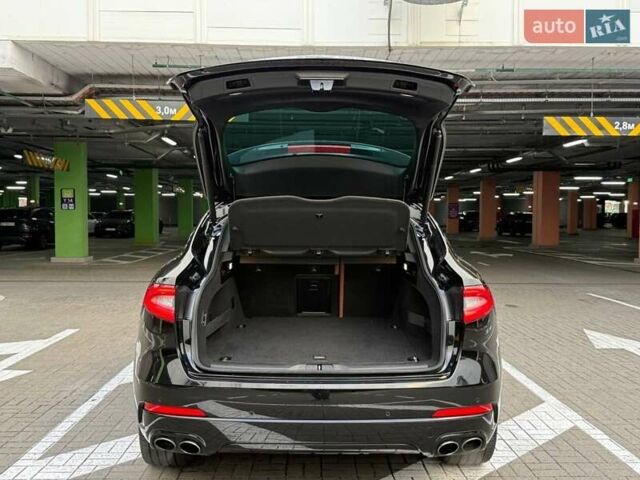 Черный Мазерати Леванте, объемом двигателя 2.98 л и пробегом 47 тыс. км за 34990 $, фото 9 на Automoto.ua