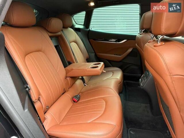 Черный Мазерати Леванте, объемом двигателя 2.98 л и пробегом 47 тыс. км за 34990 $, фото 13 на Automoto.ua