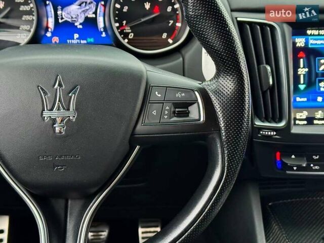 Чорний Мазераті Леванте, об'ємом двигуна 2.98 л та пробігом 110 тис. км за 39990 $, фото 46 на Automoto.ua