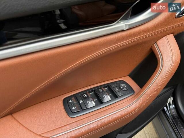 Черный Мазерати Леванте, объемом двигателя 2.98 л и пробегом 47 тыс. км за 34990 $, фото 18 на Automoto.ua