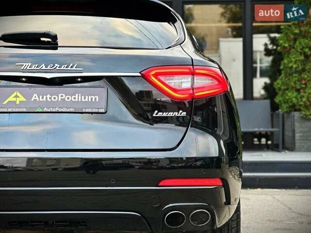 Черный Мазерати Леванте, объемом двигателя 3 л и пробегом 103 тыс. км за 36500 $, фото 17 на Automoto.ua