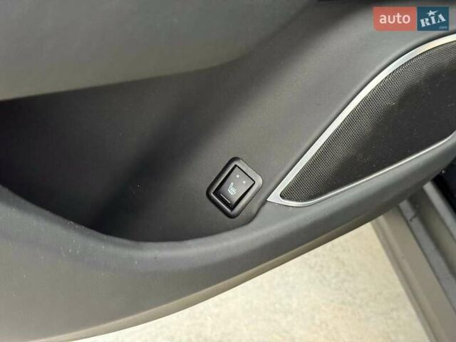 Чорний Мазераті Леванте, об'ємом двигуна 2.98 л та пробігом 110 тис. км за 39990 $, фото 36 на Automoto.ua