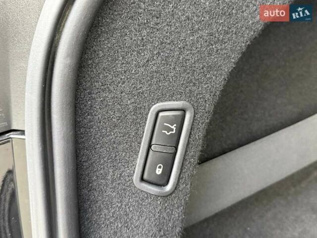 Черный Мазерати Леванте, объемом двигателя 2.98 л и пробегом 47 тыс. км за 34990 $, фото 10 на Automoto.ua