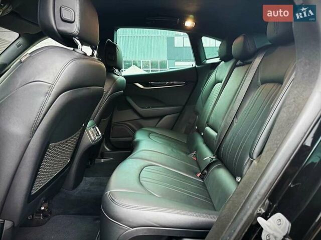 Черный Мазерати Леванте, объемом двигателя 3 л и пробегом 103 тыс. км за 36500 $, фото 31 на Automoto.ua