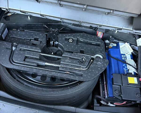 Черный Мазерати Леванте, объемом двигателя 2.98 л и пробегом 48 тыс. км за 38000 $, фото 12 на Automoto.ua