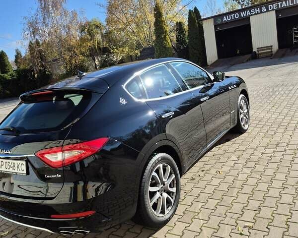 Чорний Мазераті Леванте, об'ємом двигуна 2.99 л та пробігом 116 тис. км за 47000 $, фото 3 на Automoto.ua