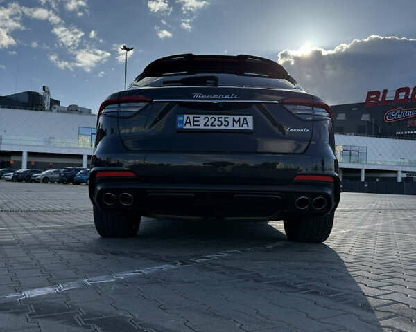 Черный Мазерати Леванте, объемом двигателя 2.98 л и пробегом 45 тыс. км за 65000 $, фото 15 на Automoto.ua