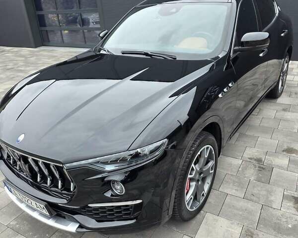 Мазерати Леванте 2021 в Киеве на Automoto.ua Черный Мазерати Леванте, объемом двигателя 2.98 л и пробегом 139 тыс. км за 55000 $, фото 2 на Automoto.ua