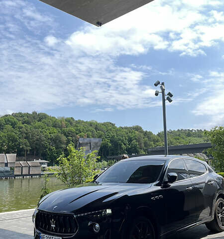 Черный Мазерати Леванте, объемом двигателя 2.98 л и пробегом 45 тыс. км за 65000 $, фото 29 на Automoto.ua