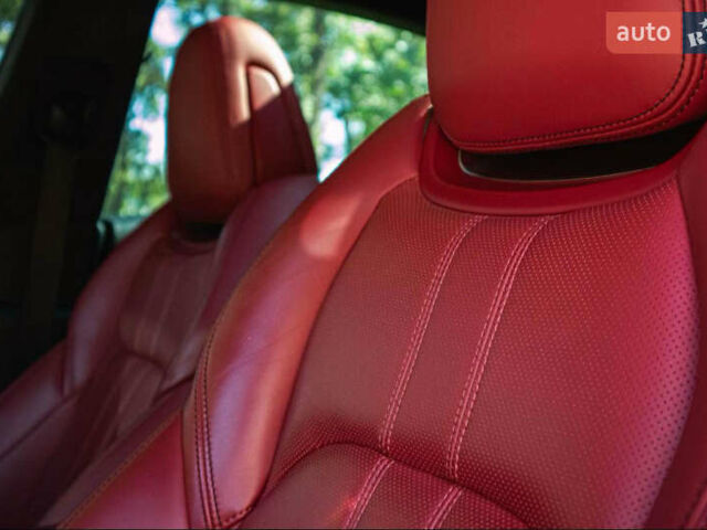 Черный Мазерати Леванте, объемом двигателя 3 л и пробегом 45 тыс. км за 54999 $, фото 16 на Automoto.ua