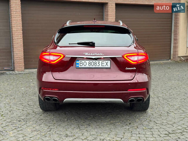 Красный Мазерати Леванте, объемом двигателя 2.98 л и пробегом 125 тыс. км за 29000 $, фото 5 на Automoto.ua