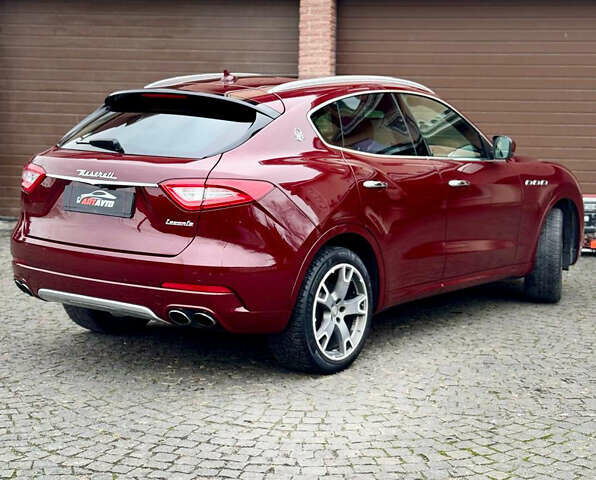 Красный Мазерати Леванте, объемом двигателя 2.98 л и пробегом 125 тыс. км за 29000 $, фото 3 на Automoto.ua