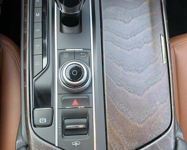 Мазераті Леванте, об'ємом двигуна 2.98 л та пробігом 40 тис. км за 36900 $, фото 9 на Automoto.ua