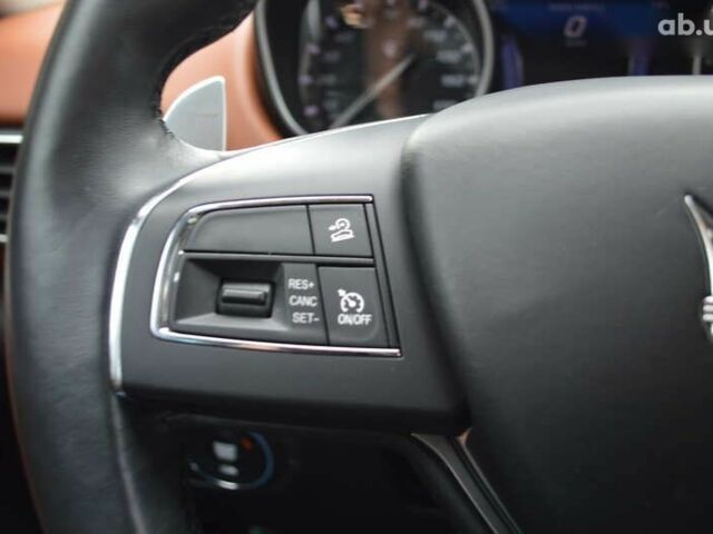 Мазераті Леванте, об'ємом двигуна 3 л та пробігом 70 тис. км за 26900 $, фото 24 на Automoto.ua