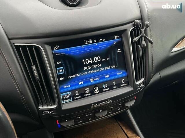 Мазерати Леванте, объемом двигателя 3 л и пробегом 98 тыс. км за 32900 $, фото 24 на Automoto.ua