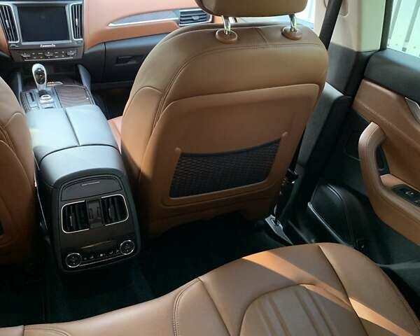 Мазераті Леванте, об'ємом двигуна 2.98 л та пробігом 40 тис. км за 36900 $, фото 15 на Automoto.ua