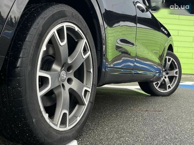 Мазерати Леванте, объемом двигателя 3 л и пробегом 98 тыс. км за 32900 $, фото 18 на Automoto.ua