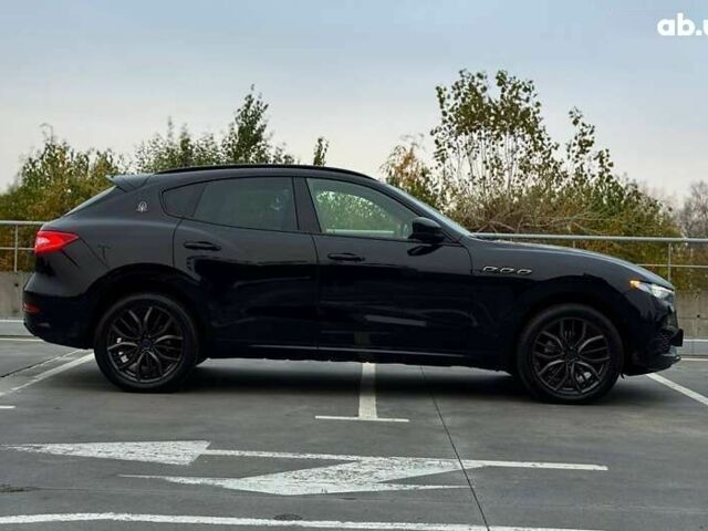 Мазерати Леванте, объемом двигателя 3 л и пробегом 110 тыс. км за 39990 $, фото 16 на Automoto.ua