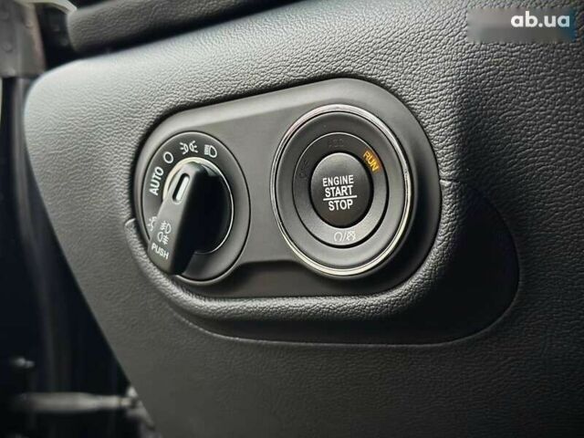 Мазерати Леванте, объемом двигателя 3 л и пробегом 103 тыс. км за 36500 $, фото 26 на Automoto.ua