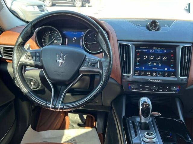 Мазерати Леванте, объемом двигателя 3 л и пробегом 96 тыс. км за 41500 $, фото 13 на Automoto.ua