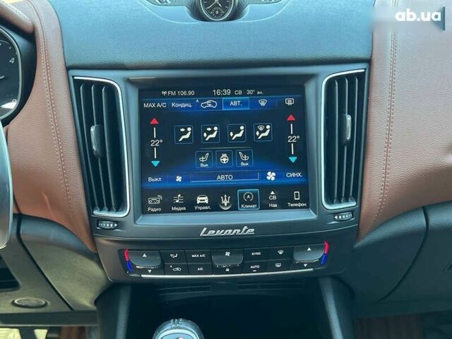 Мазерати Леванте, объемом двигателя 3 л и пробегом 96 тыс. км за 41500 $, фото 16 на Automoto.ua