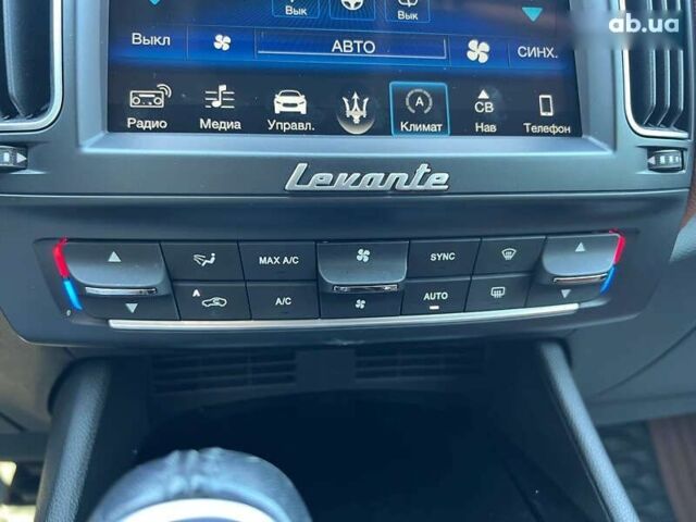 Мазерати Леванте, объемом двигателя 3 л и пробегом 96 тыс. км за 41500 $, фото 21 на Automoto.ua