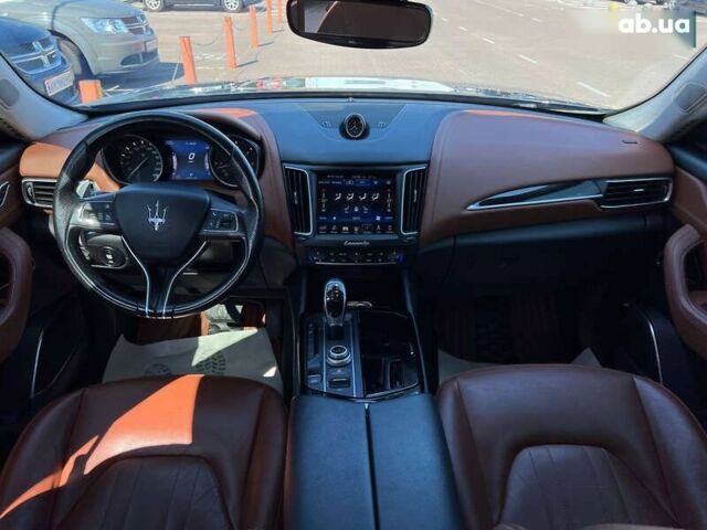 Мазераті Леванте, об'ємом двигуна 3 л та пробігом 95 тис. км за 43000 $, фото 12 на Automoto.ua