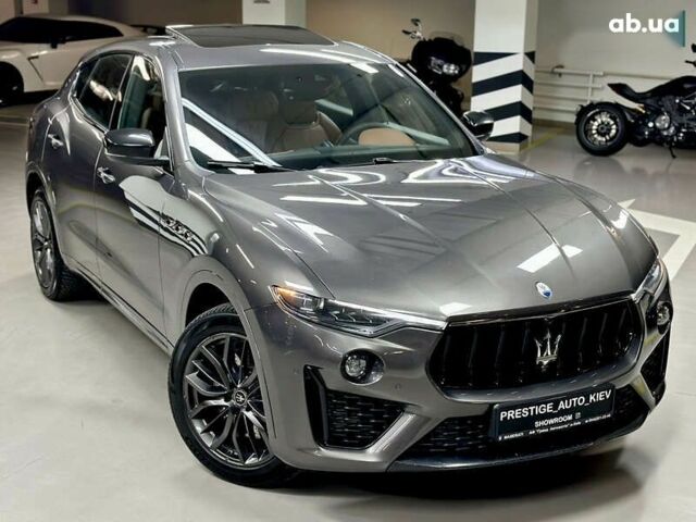 Мазераті Леванте, об'ємом двигуна 3 л та пробігом 77 тис. км за 57000 $, фото 4 на Automoto.ua